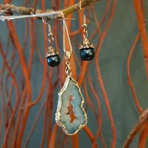 ❣FREE EARRINGS❣Geode & Sterling Necklace